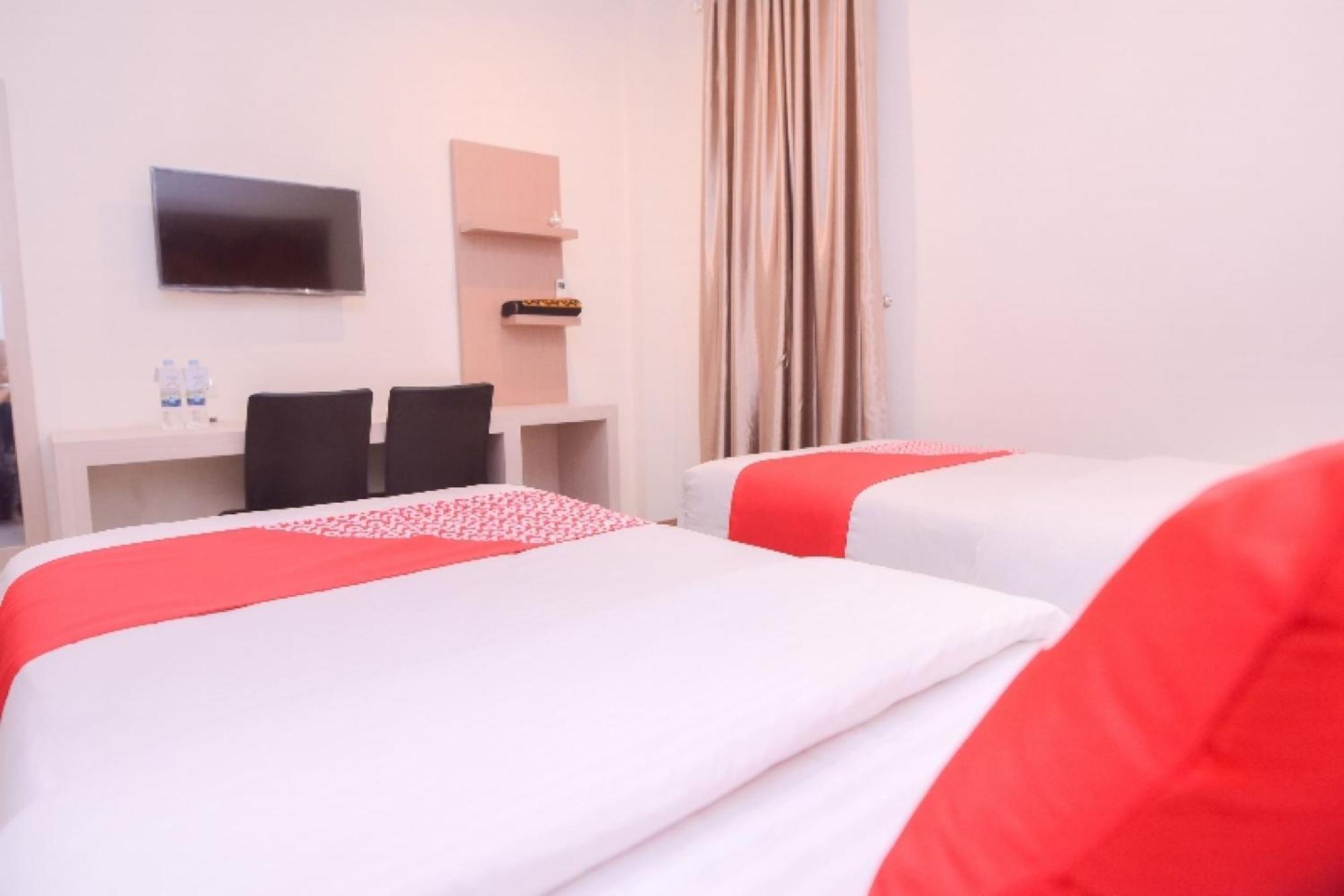 Super Oyo Capital O 2018 Ring Road Guest House Syariah باندا أسيه المظهر الخارجي الصورة